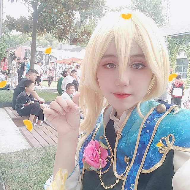 清献呐呐呐的个人主页 - 半次元 - ACG爱好者社